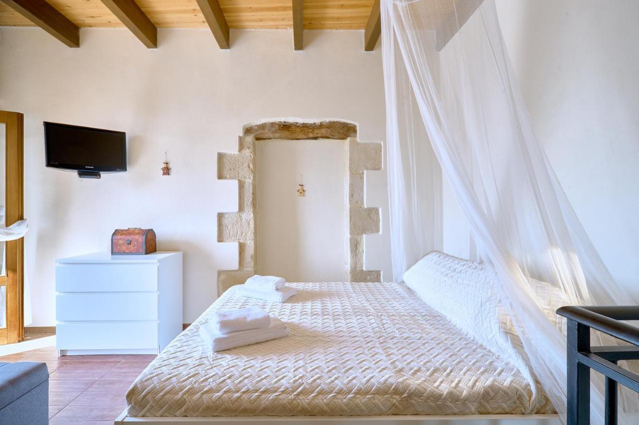 Vaggelis Little Stone House Villa Maredhiana ภายนอก รูปภาพ