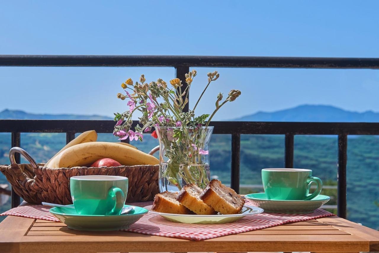 Vaggelis Little Stone House Villa Maredhiana ภายนอก รูปภาพ